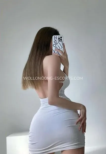 Wollongong escorts Ingrid — 7