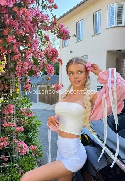 Wollongong escorts Peyton — 9