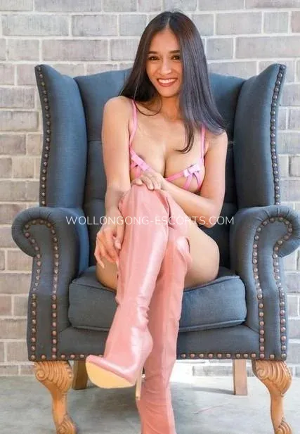 Wollongong escorts Aniyah — 10