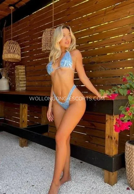 Wollongong escorts Anna — 1