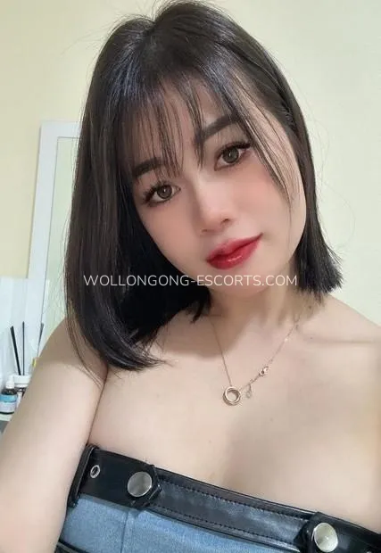 Wollongong escorts Julia — 2
