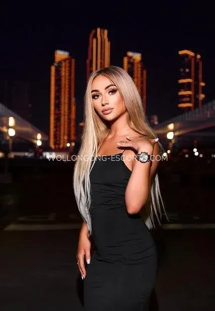 Wollongong escorts Alana — 3