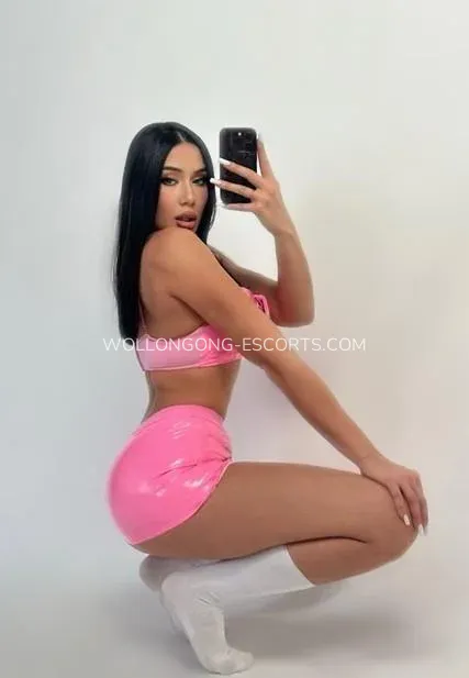 Wollongong escorts Cassidy — 1