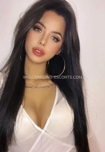 Wollongong escorts Ella — 9