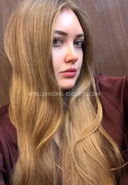 Wollongong escorts Anna — 1