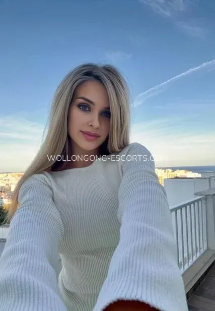 Wollongong escorts Brooklyn — 4