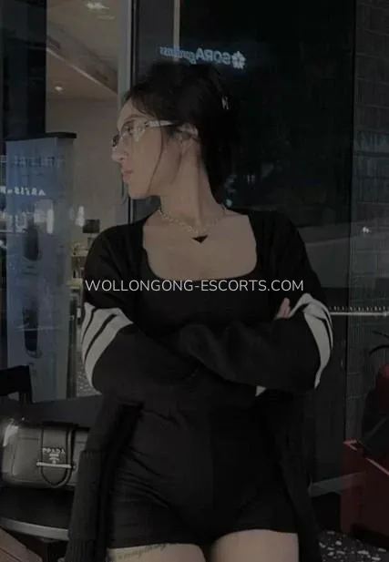 Wollongong escorts Jessica — 4