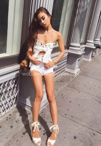 Wollongong escorts Brianna — 7