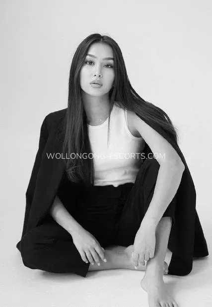 Wollongong escorts Egle — 5
