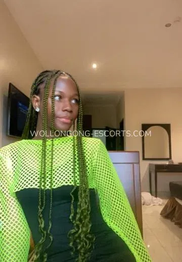 Wollongong escorts Mia — 1