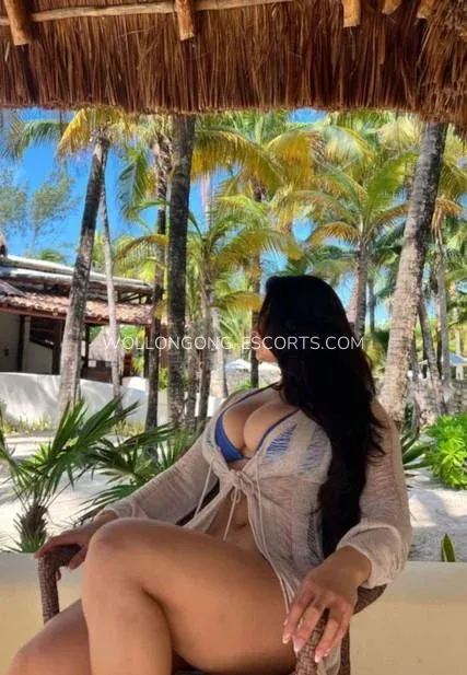 Wollongong escorts Amalia — 1