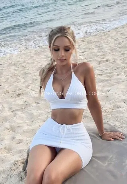 Wollongong escorts Agnes — 3