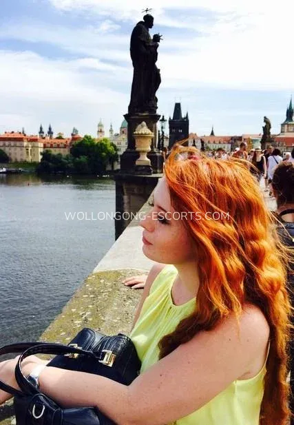Wollongong escorts Selena — 1