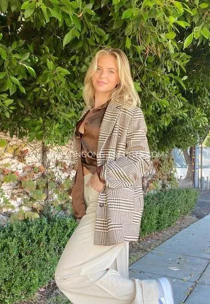 Wollongong escorts Berta — 5