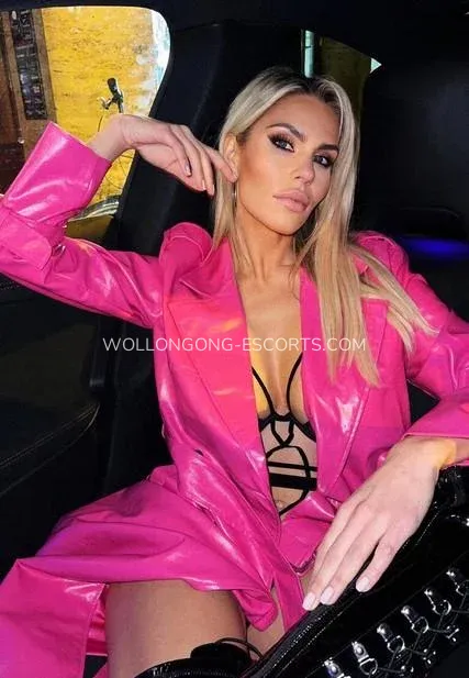 Wollongong escorts Linda — 4