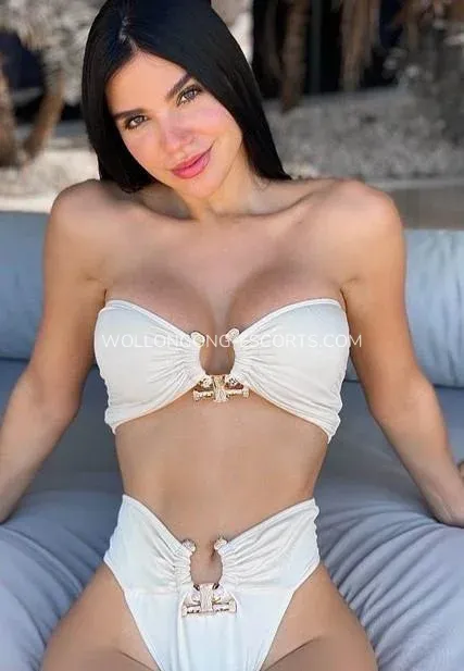 Wollongong escorts Mckenna — 5