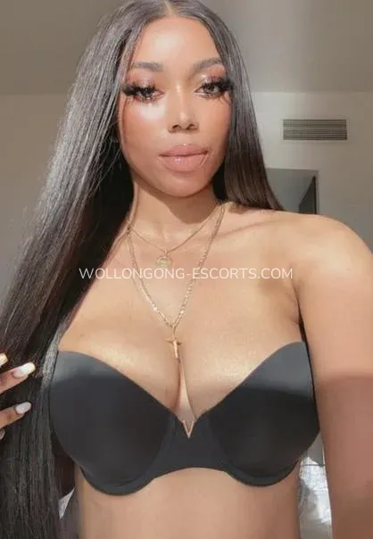 Wollongong escorts Payton — 4