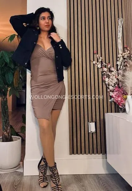 Wollongong escorts Karen — 1
