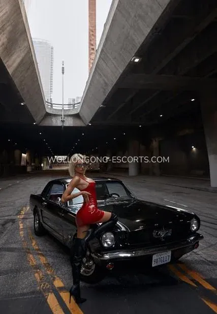 Wollongong escorts Nathalie — 1