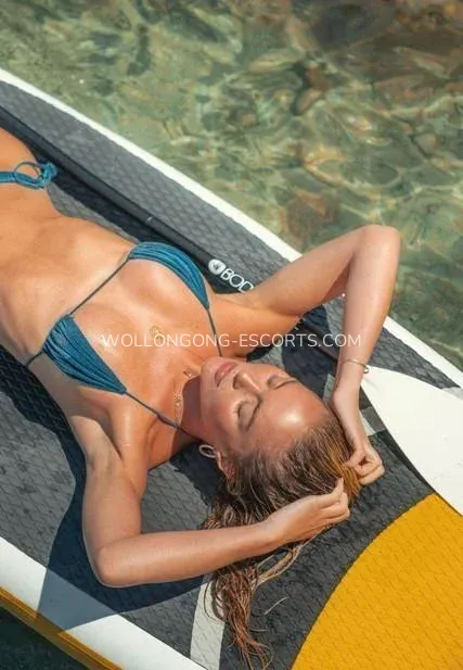 Wollongong escorts Audrey — 3