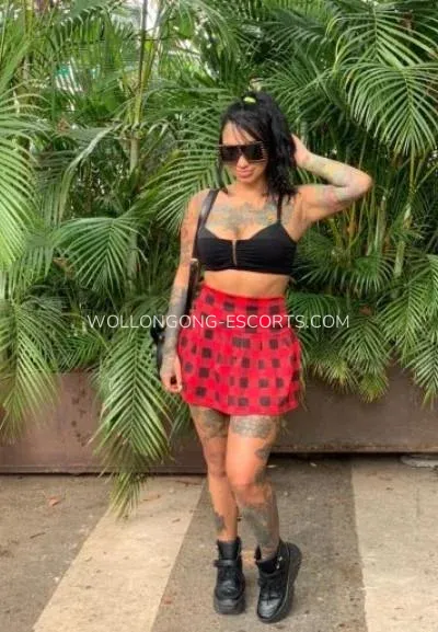 Wollongong escorts Ariel — 5