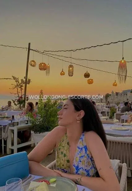 Wollongong escorts Alice — 4