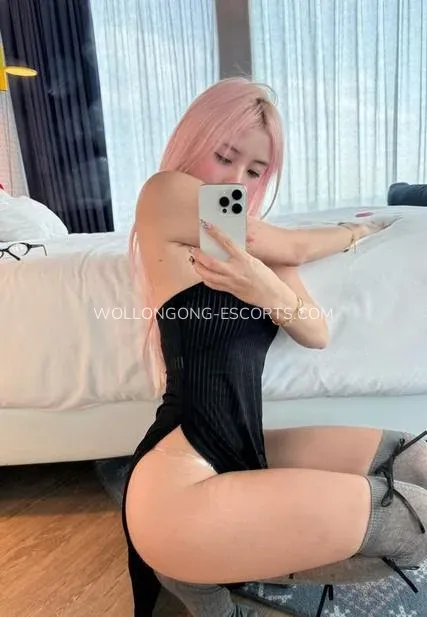 Wollongong escorts Victoria — 3