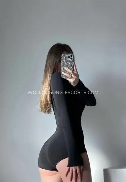 Wollongong escorts Ingrid — 5