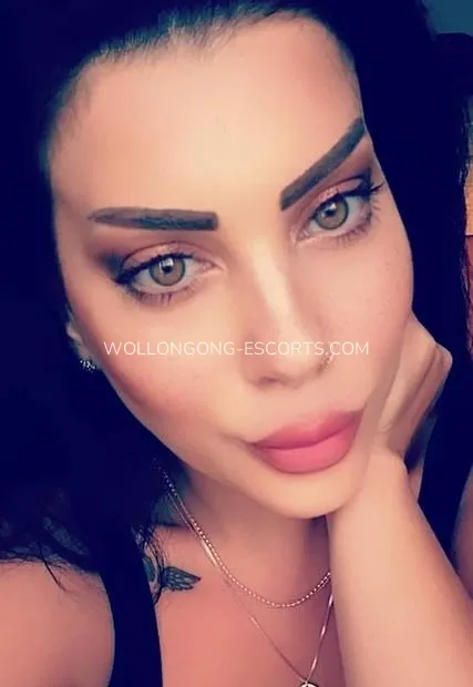 Wollongong escorts alondra