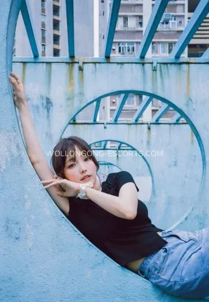 Wollongong escorts Delaney — 5