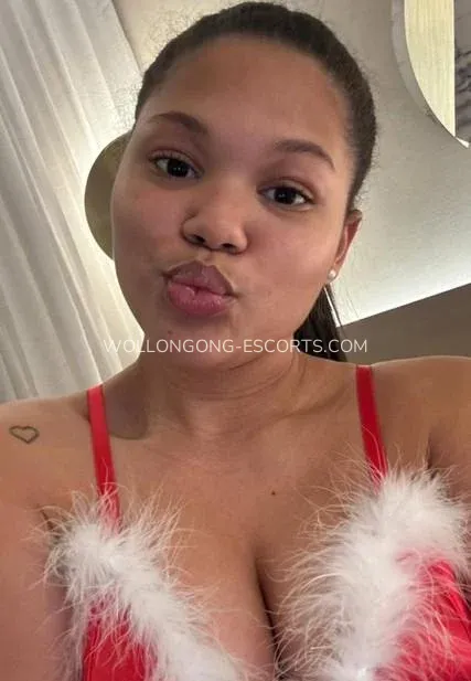 Wollongong escorts Lydia — 4