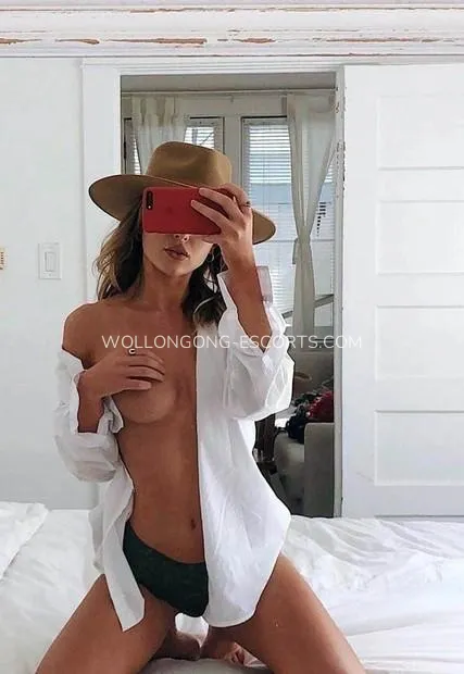 Wollongong escorts Audrey — 2