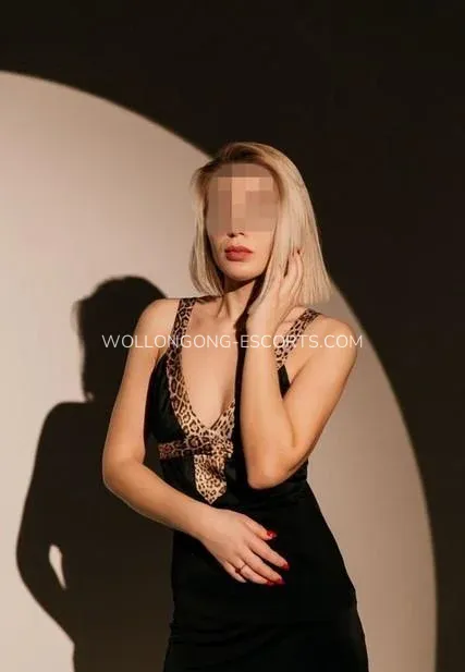 Wollongong escorts Viktoria — 1