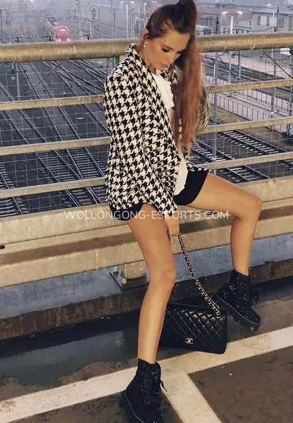 Wollongong escorts Catherine — 5