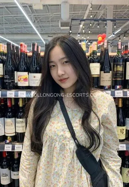 Wollongong escorts Caroline — 8