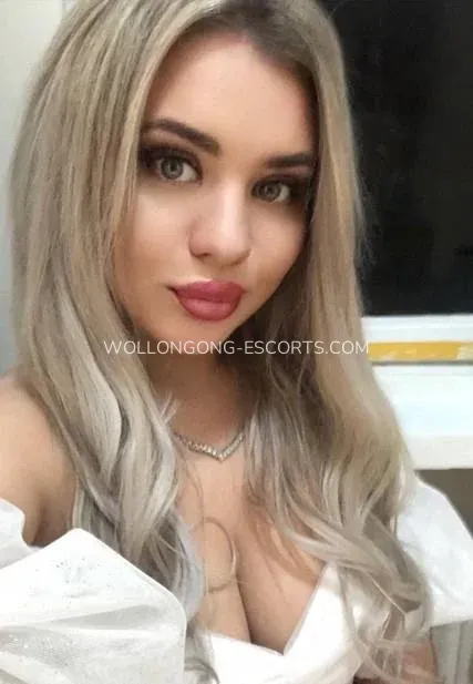 Wollongong escorts Alicia — 6
