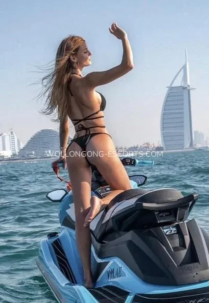 Wollongong escorts Berit — 1