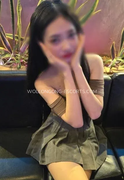 Wollongong escorts Elsa — 3