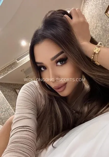 Wollongong escorts Arianna — 9