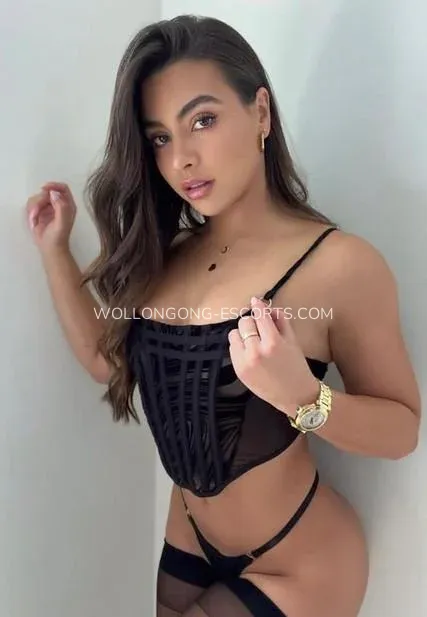 Wollongong escorts Isabella — 3