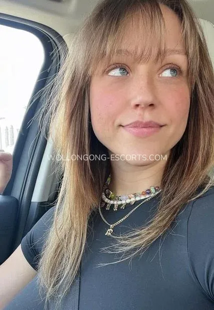 Wollongong escorts Diana — 4