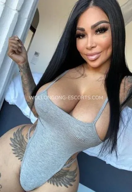 Wollongong escorts Payton — 4