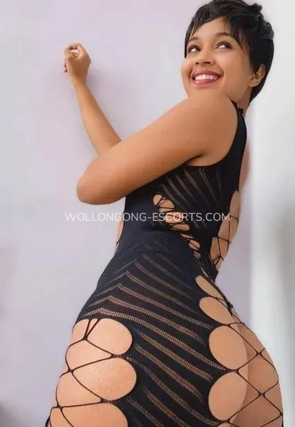 Wollongong escorts Daniela — 5