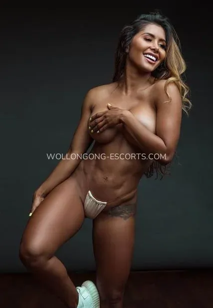 Wollongong escorts Taylor — 3