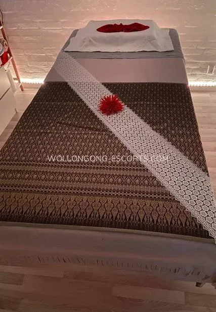 Wollongong escorts Melissa — 1