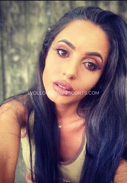 Wollongong escorts Chelsea — 5