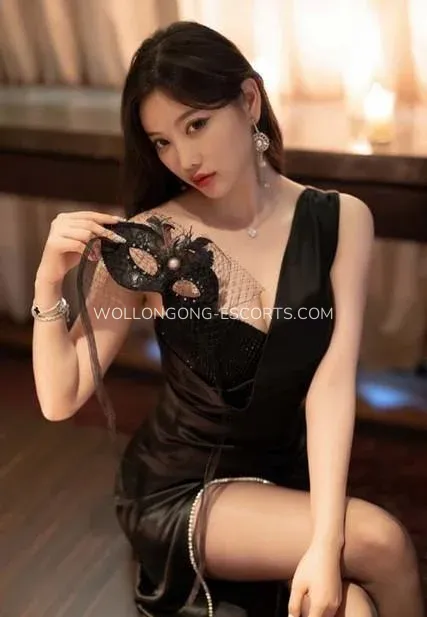 Wollongong escorts Tecla — 1