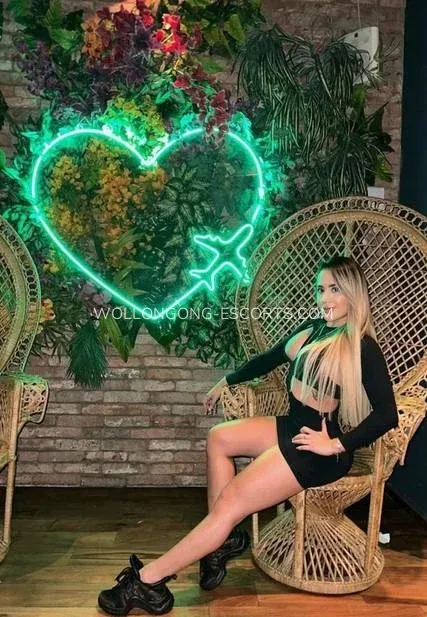 Wollongong escorts Kylee — 3