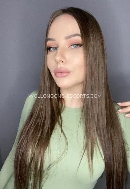 Wollongong escorts Aaliyah — 1