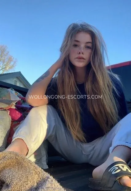 Wollongong escorts alejandra